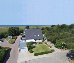 Ferienwohnung  Cuxhaven Medemsand 18 direkt am Deich in Döse